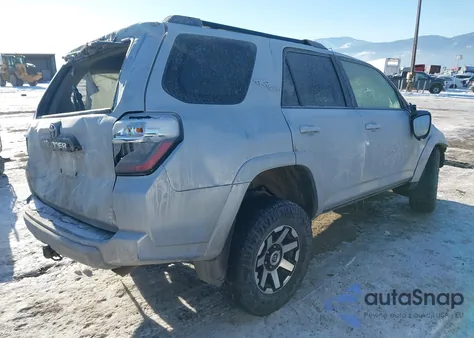 2019 Toyota 4Runner Trd Off Road Premium z USA, uszkodzony, nr VIN JTEBU5JR8K5638361